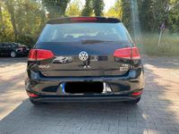 Gebraucht VW Golf VII 85 PS (62 kW) 2013 Schwarz Kleinwagen