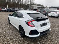 Gebraucht Honda Civic Elegance 126 PS (92 kW) 2019 Weiß Limousine