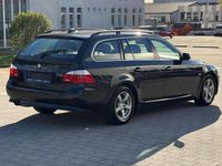 Gebraucht BMW 520 177 PS (130 kW) 2009 Black sapphire metallic Kombi