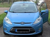 Gebraucht Ford Fiesta Titanium 82 PS (60 kW) 2012 Blau Limousine
