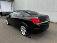 Gebraucht Opel Astra 150 PS (110 kW) 2008 Schwarz Cabrio