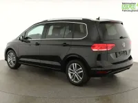 Neu VW Touran Comfortline 150 PS (110 kW) 2026 Delfingrau metallic Van / Kleinbus