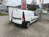 Używany Dacia Logan 70 KM (51 kW) 2010 Biały Minivan