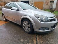 Gebraucht Opel Astra GTC Innovation 116 PS (85 kW) 2008 Silber Limousine