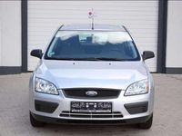 Gebraucht Ford Focus Ambiente 101 PS (74 kW) 2006 Grau Limousine