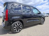 Gebraucht Opel Combo Life 131 PS (96 kW) 2026 Perlschwarz Van / Kleinbus