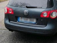 Gebraucht VW Passat 140 PS (102 kW) 2010 Grau Kombi