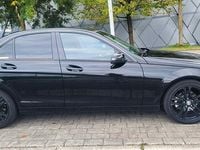Gebraucht Mercedes C220 Elegance 170 PS (125 kW) 2013 Schwarz Limousine