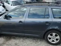 Gebraucht Skoda Octavia 102 PS (75 kW) 2012 Grau Kombi