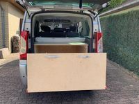 Gebraucht Peugeot TePee 163 PS (119 kW) 2012 Silber Van / Kleinbus