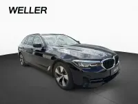 Gebraucht BMW 520 M Sport 184 PS (135 kW) 2021 Bmw 520i touring (schwarz) Kombi