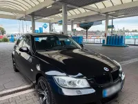 Gebraucht BMW 318 Basis 122 PS (89 kW) 2006 Schwarz Limousine