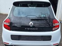 Gebraucht Renault Twingo Life 71 PS (52 kW) 2016 Weiß Kleinwagen