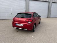 Gebraucht Citroën C4 131 PS (96 kW) 2015 Rot Limousine