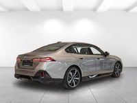Gebraucht BMW i5 Performance 250 kW (340 PS) 2024 Oxidgrau ii metallic Limousine