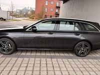 Gebraucht Mercedes E300 Advantage 317 PS (233 kW) 2022 Grau Kombi
