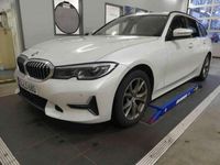 gebraucht BMW 320 d xDrive Touring Luxury Line Auto Aut. AHK