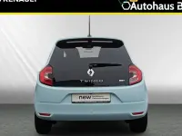 Gebraucht Renault Twingo Techno 60 kW (82 PS) 2023 Pastellblau Kleinwagen