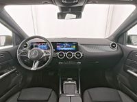 Gebraucht Mercedes B220 Progressive 190 PS (139 kW) 2024 Kosmosschwarz (metallic) Van / Kleinbus