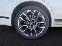 Gebraucht BMW X7 M Sport 352 PS (258 kW) 2025 Mineralweiß metallic SUV