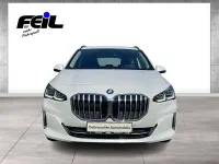 Gebraucht BMW 220 Luxury Line 163 PS (119 kW) 2025 Mineralweiss Van / Kleinbus