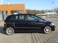 Gebraucht Mercedes B150 95 PS (69 kW) 2010 Schwarz Van / Kleinbus