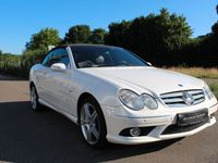 Gebraucht Mercedes CLK350 Edition 272 PS (200 kW) 2008 Diamantweissmetallic bright Cabrio