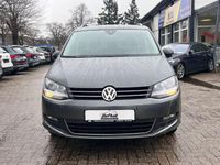 Gebraucht VW Sharan IQ Drive 150 PS (110 kW) 2019 Grau Van / Kleinbus