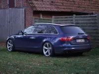 Gebraucht Audi A4 S-Line 177 PS (130 kW) 2012 Blau Kombi