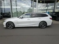 Neu BMW 330e M Sport 292 PS (214 kW) 2026 Weiß Kombi