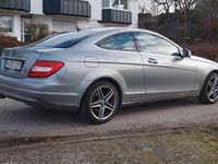 Gebraucht Mercedes C180 156 PS (114 kW) 2013 Silber Coupé