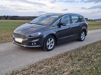 Gebraucht Ford S-MAX Titanium 210 PS (154 kW) 2017 Grau Van / Kleinbus