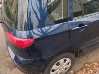 Second-hand Mazda 2 80 CP (58 kW) 2004 Albastru Hatchback