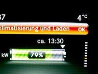 Gebraucht Smart ForTwo Coupé 60 kW (82 PS) 2022 Grün metallic Coupé