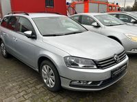 gebraucht VW Passat Variant 2.0 Blue TDI DSG Trendline 1. Hand