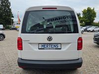 Gebraucht VW Caddy Sound 102 PS (75 kW) 2018 Weiß Van / Kleinbus