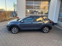 Neu Kia Stonic Vision 79 PS (58 kW) 2025 Blau SUV