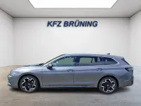 Gebraucht VW Passat R-line 150 PS (110 kW) 2025 Diabasgrau metallic (5x5x) (metallic) Kombi