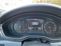 Gebraucht Audi A4 Advanced 231 PS (169 kW) 2020 Rot Limousine