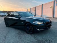 Gebraucht BMW 530 245 PS (180 kW) 2010 Grau Limousine