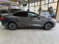 Gebraucht Ford Focus Titanium 116 PS (85 kW) 2025 Grau Limousine