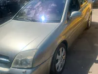 Gebraucht Opel Vectra 155 PS (114 kW) 2004 Silber Kleinwagen