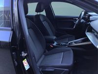 Gebraucht Audi A3 Sportback e-tron 204 PS (150 kW) 2023 Schwarz Kleinwagen