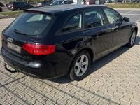 Gebraucht Audi A4 Attraction 120 PS (88 kW) 2009 Brillantschwarz Kombi