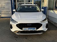 Gebraucht Ford Focus Active 125 PS (91 kW) 2023 Frostweiß (weiss) Limousine