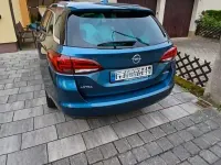 Gebraucht Opel Astra Dynamic 125 PS (91 kW) 2017 Blau Kombi