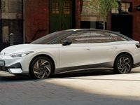 Neu VW ID.7 Pro 210 kW (286 PS) 2025 Gletscherweiß metallic / schwa Kleinwagen