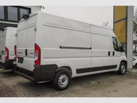 Gebraucht Peugeot Boxer S 140 PS (102 kW) 2024 Weiss Van
