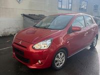 Gebraucht Mitsubishi Space Star 80 PS (58 kW) 2014 Rot Van / Kleinbus