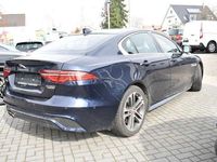 gebraucht Jaguar XE R-Dynamic Aut Virtual Nav LED Leder 360° Kame